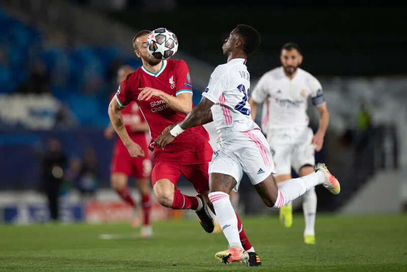 进攻端外线 进攻端外线